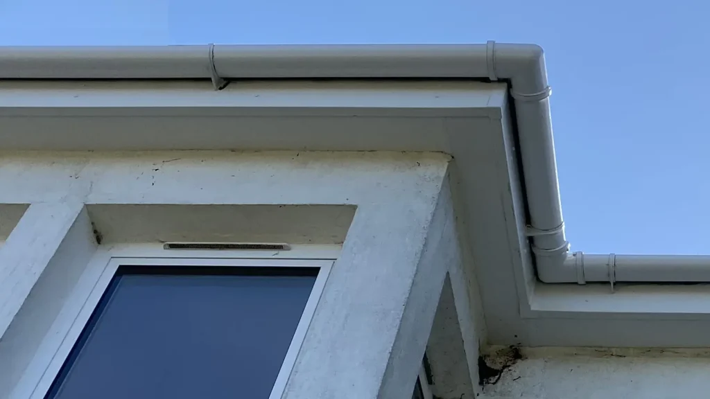 Guttering 1 2
